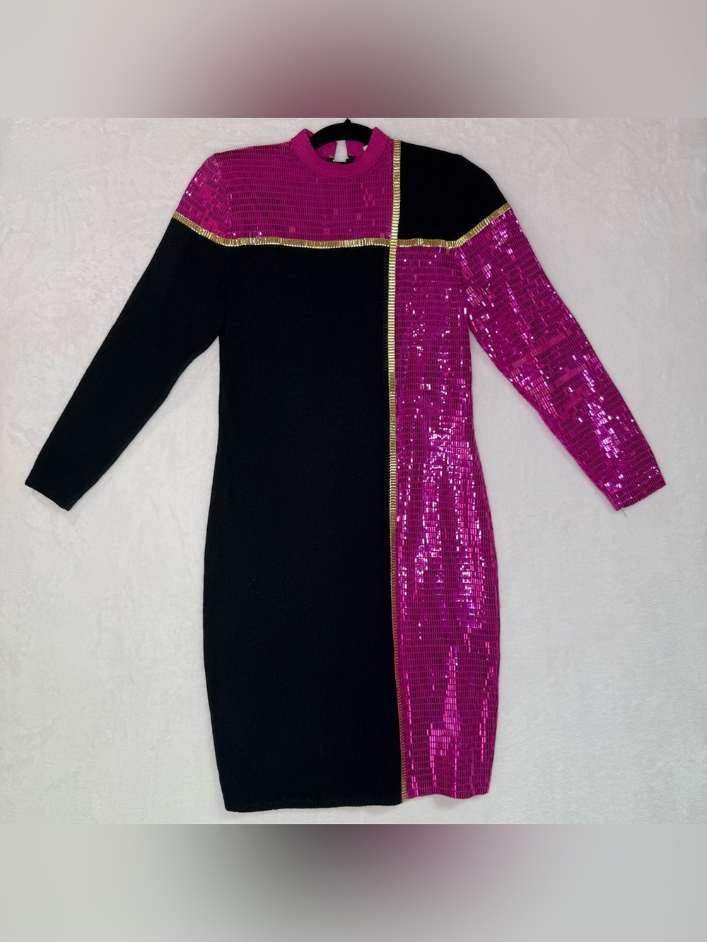 St. John Color Block Evening Cocktail Designer Dress Black & Pink Sequin Size 4